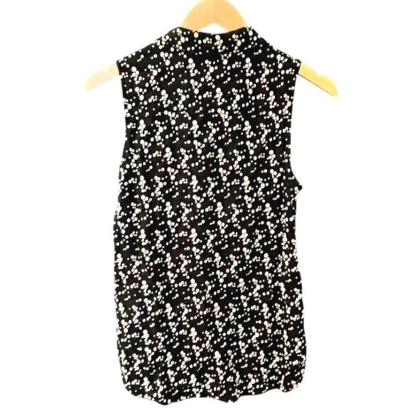Selected Femme Black & White Dot Sleeveless Button-Up Top – Size XS (EU 34) - Picture 2 of 5
